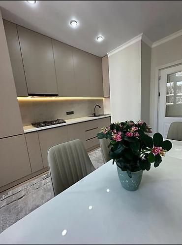 11: 2 комнаты, 60 м², Пишпек Элитка, 7 этаж, Дизайнерский ремонт — 1