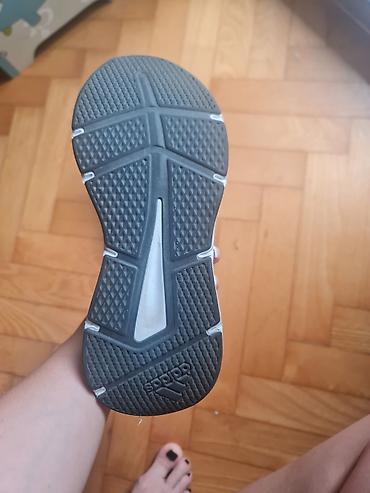 sinsay cipele: Adidas patike za trčanje/fitnes - Model: Adidas (etiketa sa kodom — 1