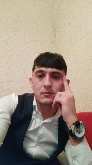 Tibb, əczaçılıq: Anbardar. 6 ildən artıq təcrübə