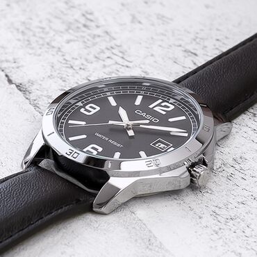 Серебристые Мужские Наручные часы Casio