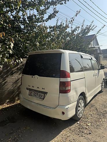 ноах запчасти: Toyota Noah: 2002 г., 2 л, Бензин, Минивэн — 3
