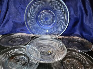 Kuhinjski setovi: Poljski nov servis za torte,kolace iz 70,80ih. Nov servis,pun na lalafo.rs — 1 Kuhinjski setovi: Poljski nov servis za torte,kolace iz 70,80ih. Nov servis,pun — 1