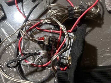 Dinamiklər və sabvuferlər: Avtomobil üçün səs sistemi komplekti - Subwooferlər: Pioneer Champion — 8