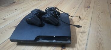 gta5 mobi 400: PlayStation 3 Slim 2 pult verirem amma 1 pultun sol analoqu yaxsi