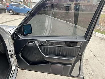 Mercedes-Benz: Mercedes-Benz E-Class: 1995 г., Автомат, Бензин — 9