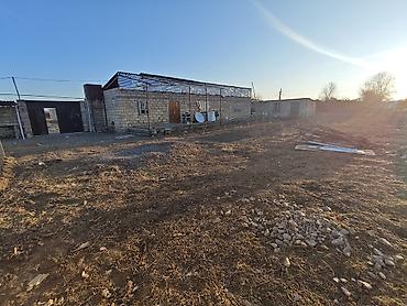 Həyət evləri və villaların satışı: 3 otaqlı, 40 kv. m, Orta təmir — 5