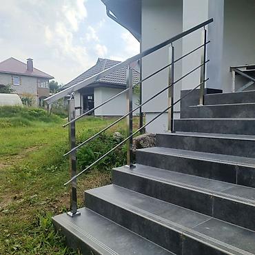 Обшивка лестниц: Перила из нержавейки просто идеально подходят при абсолютно любом — 9