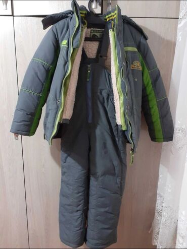 двойка теплая: Фабричный производство КНР очень тёплый зимний комплект на мальчика