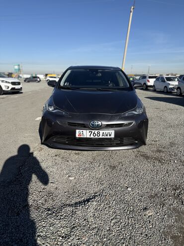 Toyota: Toyota Prius: 2019 г., 1.8 л, Вариатор, Гибрид, Хэтчбэк — 2