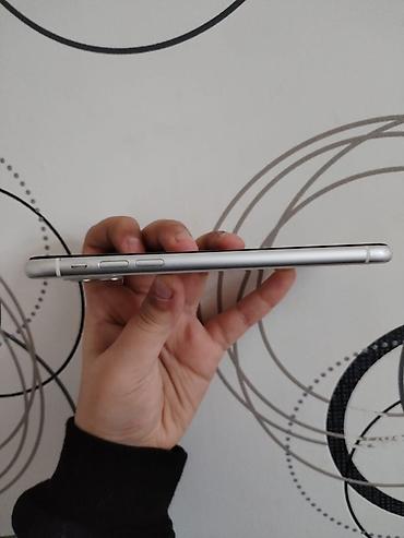Apple iPhone: IPhone 11, 128 GB, Ağ, Simsiz şarj, Face ID — 8