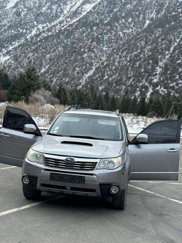 Subaru: Subaru Forester: 2010 г., 2.5 л, Автомат, Бензин, Кроссовер