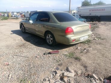 Hyundai: Hyundai Sonata: 2001 г., 2.5 л, Автомат, Бензин, Седан
