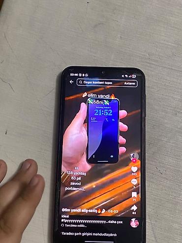 nardan kredit: Samsung smartfon - Rəng: bənövşəyi (mat arxa panel) - Arxa kamera — 2