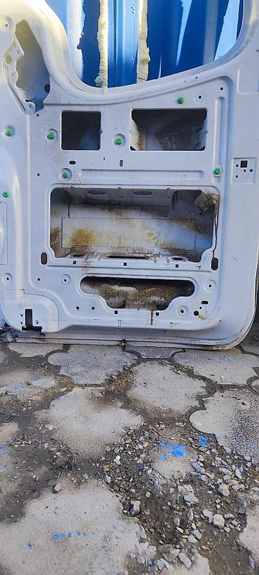 Двери и комплектующие: Дверь Комплект Mercedes-Benz — 7