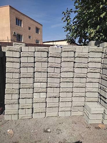 Пескоблок: Качественный Пескоблок! Имеется в большом ассортименте серый серый 0.4 — 13