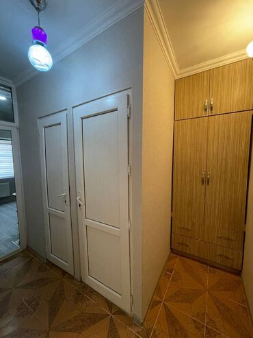 Uzunmüddətli kirayə mənzillər: Mənzil kirayə verilir. Olimpik starın yanında,Tibb universitetinə — 3