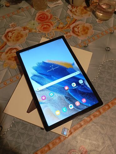 samsung 02s: Samsung Galaxy Tab A8 (2021), 10,5", < 64 GB