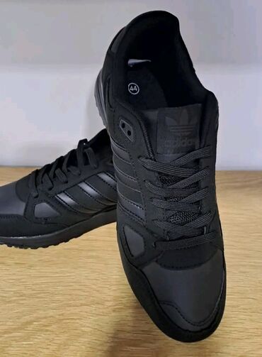 adidas ozweego: Patike, Adidas, veličina - 45