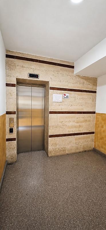 народный: 1 комната, Боконбаева/Уметалиева Собственник, Парам без детей, от 1 года, С мебелью частично — 8