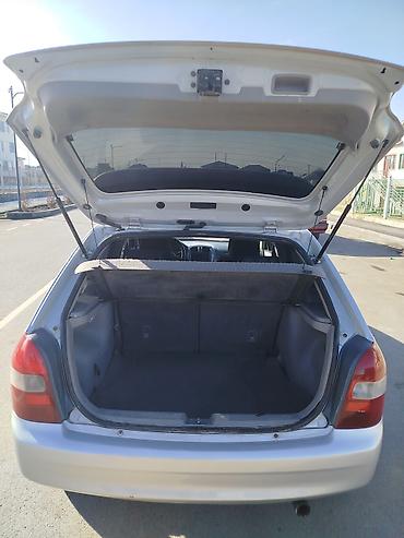 Mazda: Mazda 323: 2001 г., 1.6 л, Механика, Бензин, Хэтчбэк — 8