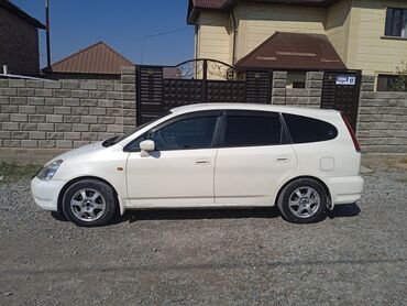 мотор на катер: Honda Stream: 2001 г., 2 л, Автомат, Бензин, Минивэн