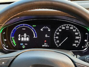 пружина аккорд: Honda Accord: 2022 г., Седан — 9