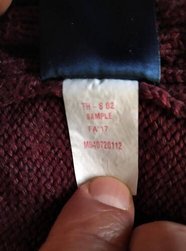 Džemperi: Tommy Hilfiger muški pamučni džemper vel. M Atraktivni originalni — 15