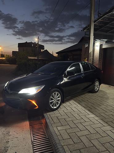 2017: Toyota Camry: 2017 г., 2.5 л, Гибрид — 7
