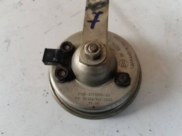 Auto delovi: Sirena Lada 21214i Niva. Polovno, ocuvano. Skinuto sa rastavljenog — 7