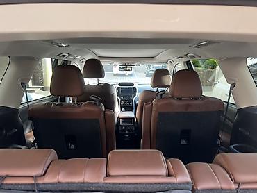 Другие детали салона: Subaru Ascent (интерьер 7‑местного внедорожника/кроссовера) — богатая — 2