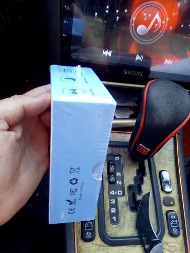 Videokameralar: 180 dərəcə dönən lensə malik bu mini korpus kamera, istifadə rahatlığı — 8