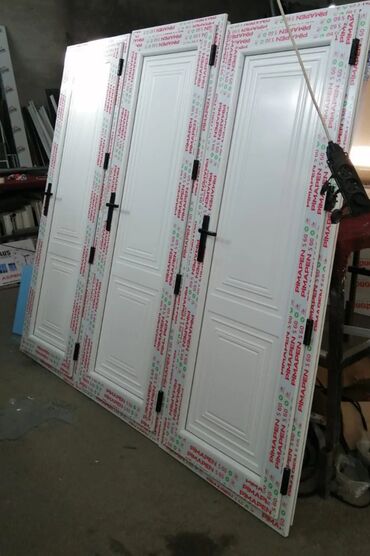 Plastik qapılar: Yeni Plastik qapı Zamok və çərçivə ilə, Zəmanətli, Pulsuz quraşdırma, Pulsuz çatdırılma, Rayonlara çatdırılma, Ödənişli çatdırılma — 26