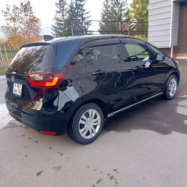 кара электрическая цена: Honda Fit: 2020 г., 1.5 л, Вариатор, Бензин