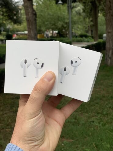 headphone: Salam. Bütün məhsullar bağlı qutudur, və orjinal Apple məhsuludur