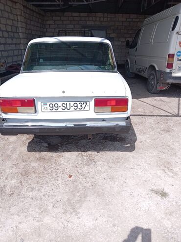 elektron maşın: VAZ (LADA) 2107: 0.4 l | 1992 il 4 km Universal