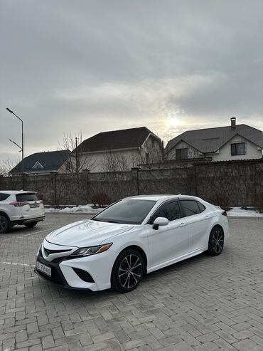 Toyota: Toyota Camry: 2018 г., 2.5 л, Автомат, Бензин, Седан