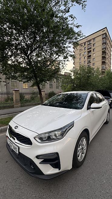 kia ceed: Kia Cerato: 2018 г., Автомат, Бензин, Седан — 7