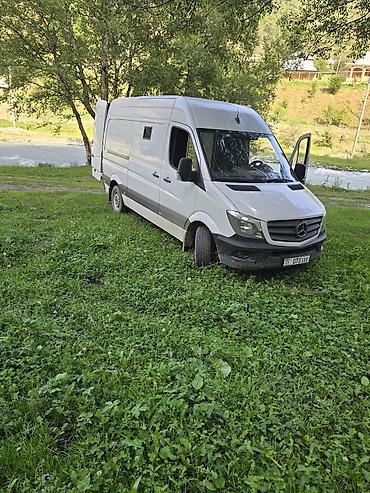 кемперы: Mercedes-Benz Sprinter (рестайлинг) — грузовой фургон с высокой крышей — 1