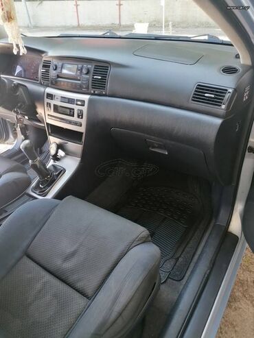 Toyota: Toyota Corolla: 1.4 l. | 2005 έ. Χάτσμπακ — 14