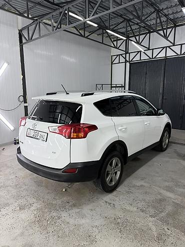 тайота и: Toyota RAV4: 2014 г., Бензин, Кроссовер — 3
