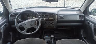 замок двери гольф 3: Volkswagen Golf: 1.8 л | 1995 г. | Хэтчбэк