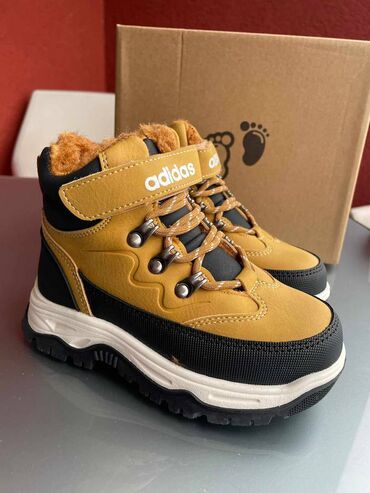 Cipele: Adidas dečije kanađanke duboke cipele Novo Brojevi 25 do 36 fb na lalafo.rs — 14 Cipele: Adidas dečije kanađanke duboke cipele Novo Brojevi 25 do 36 fb — 14