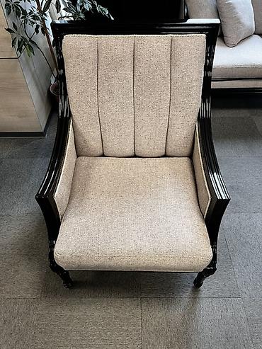 Ofis dəst mebeli: Ofis üçün premium mebel dəsti Tərkib: - 1 ədəd iri toplantı/iş — 3