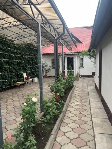 купить дом в канте кыргызстан: Үй, 250 кв. м, 10 бөлмө, Риелтор, Евро оңдоо