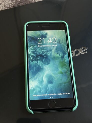 apple ipod: IPhone 8 Plus, Б/у, 256 ГБ, Черный, Защитное стекло, Чехол, 98 %