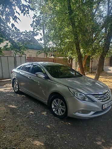 и 16: Hyundai Sonata: 2012 г., Газ, Седан — 5