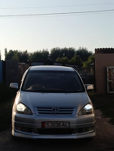 машина ист: Toyota Ipsum: 2003 г., 2.4 л, Автомат, Бензин, Минивэн — 1