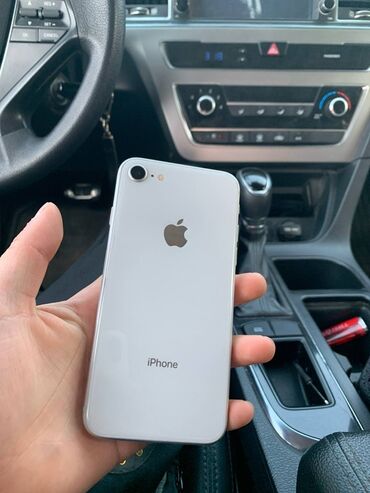 купить айфон 5 бу: IPhone 8, Колдонулган, 64 ГБ, Ак, Каптама, 100 %