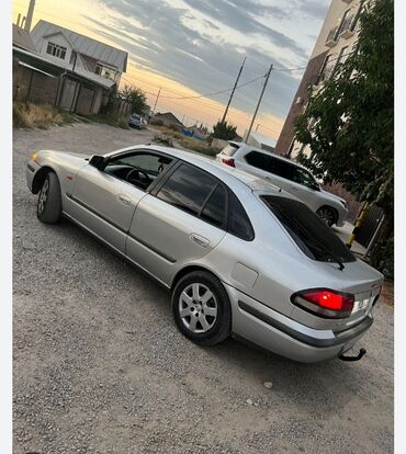 Mazda: Mazda 626: 1998 г., 2 л, Механика, Бензин, Хэтчбэк