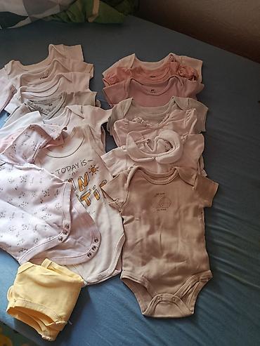Ostala dečija odeća: Paket stvari za bebu veličina 62 Bodi kratak rukav 13 komada Bodi — 2